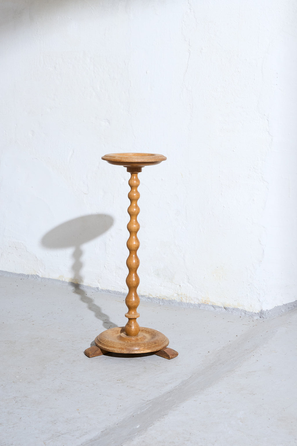 Scandinavian Turned Oak Pedestal Stand